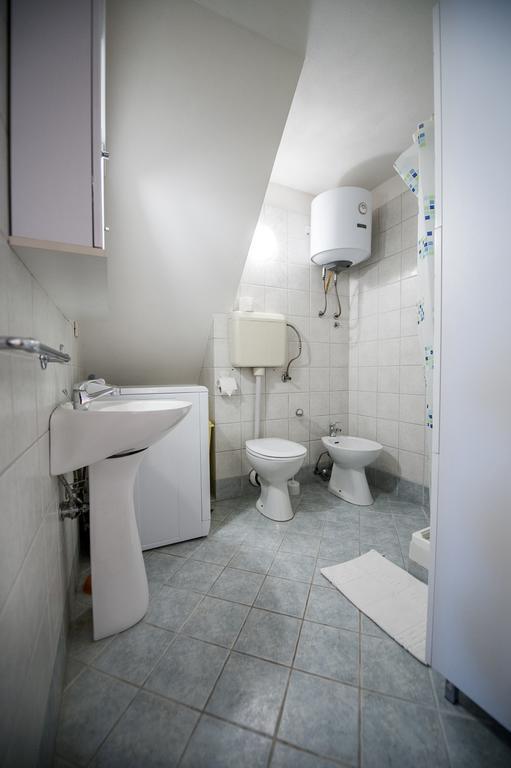 Apartment Marconi Ровінь Екстер'єр фото