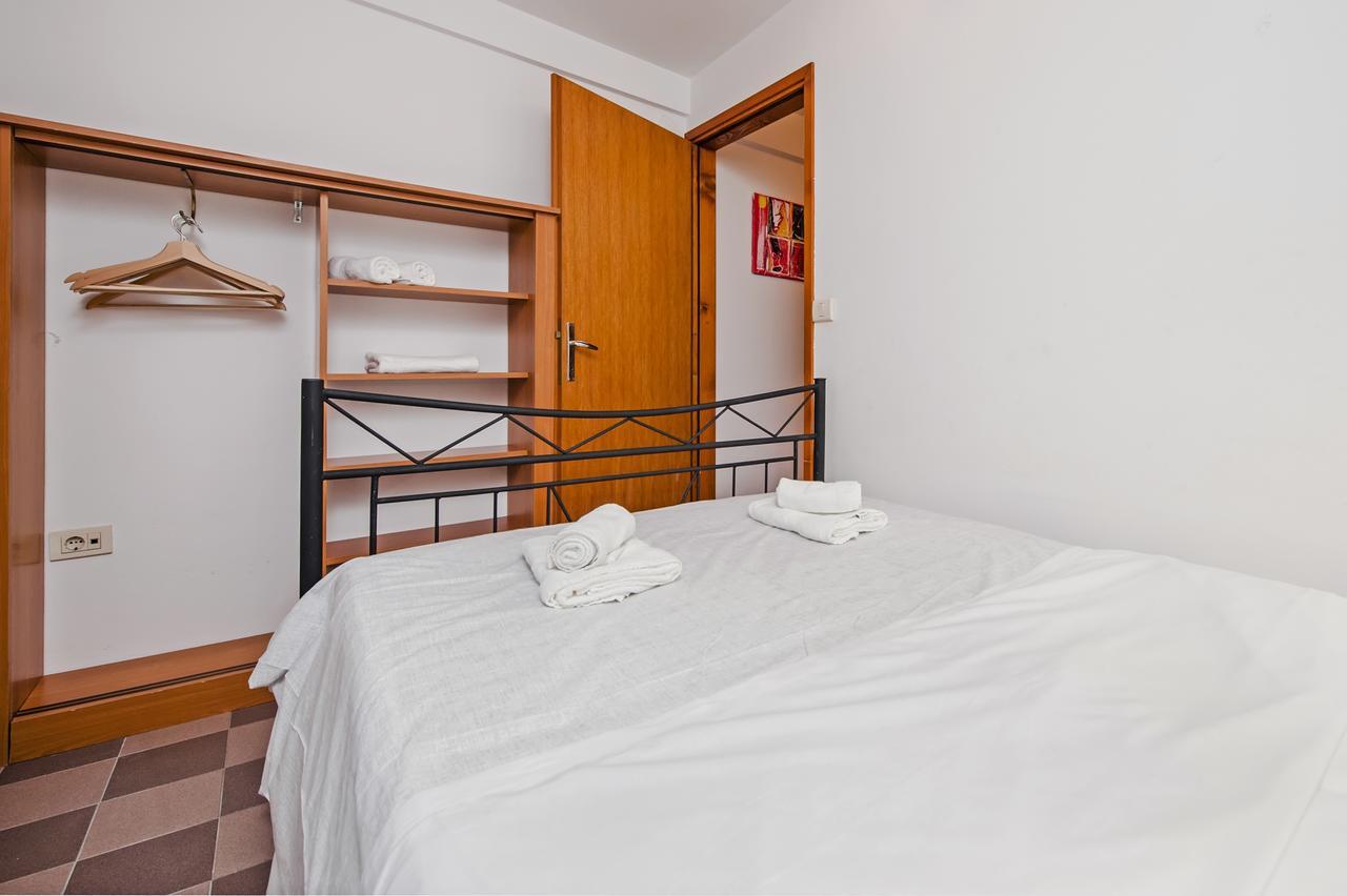 Apartment Marconi Ровінь Екстер'єр фото